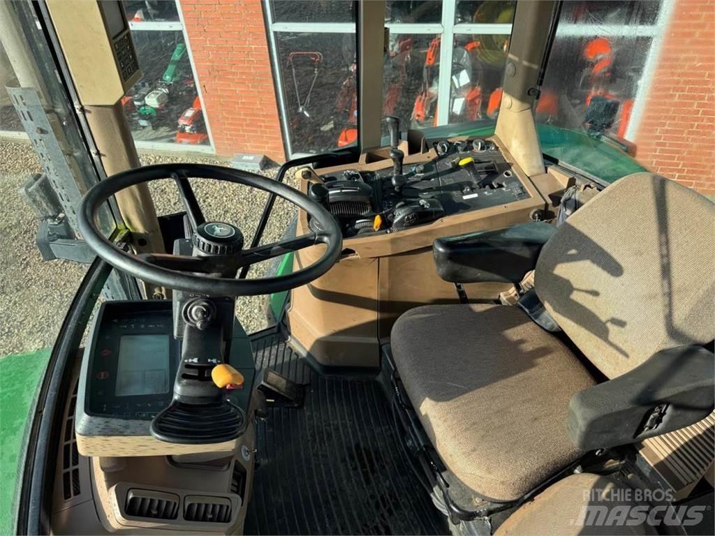 John Deere 7710 Traktorji
