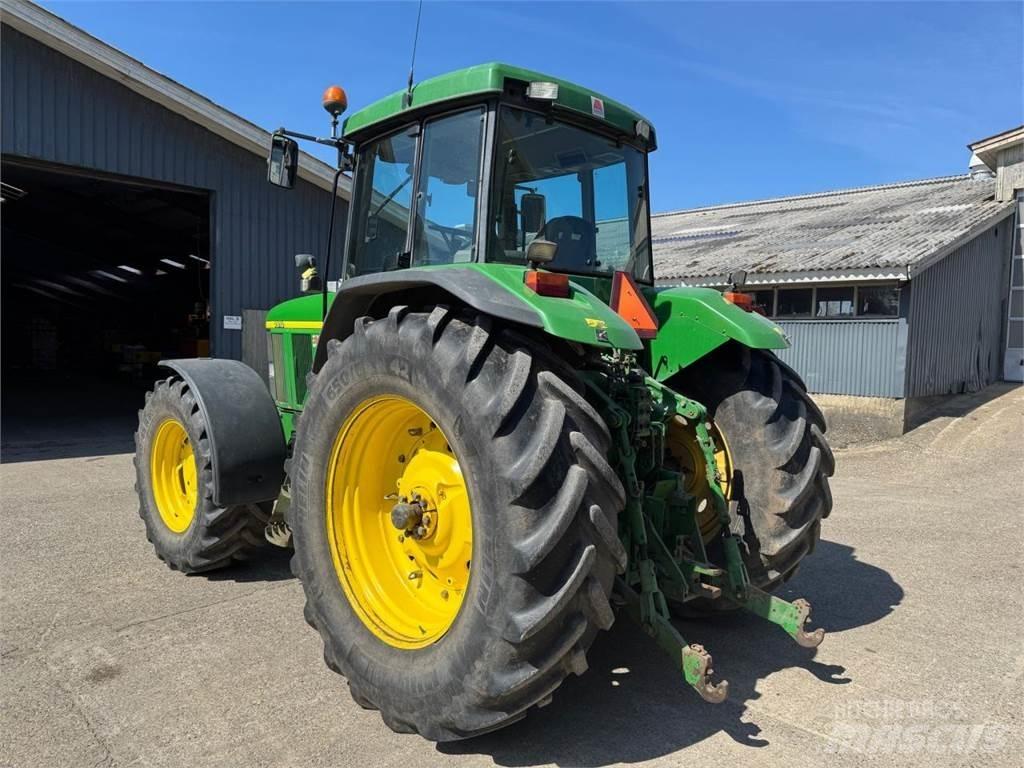 John Deere 7810 Traktorji
