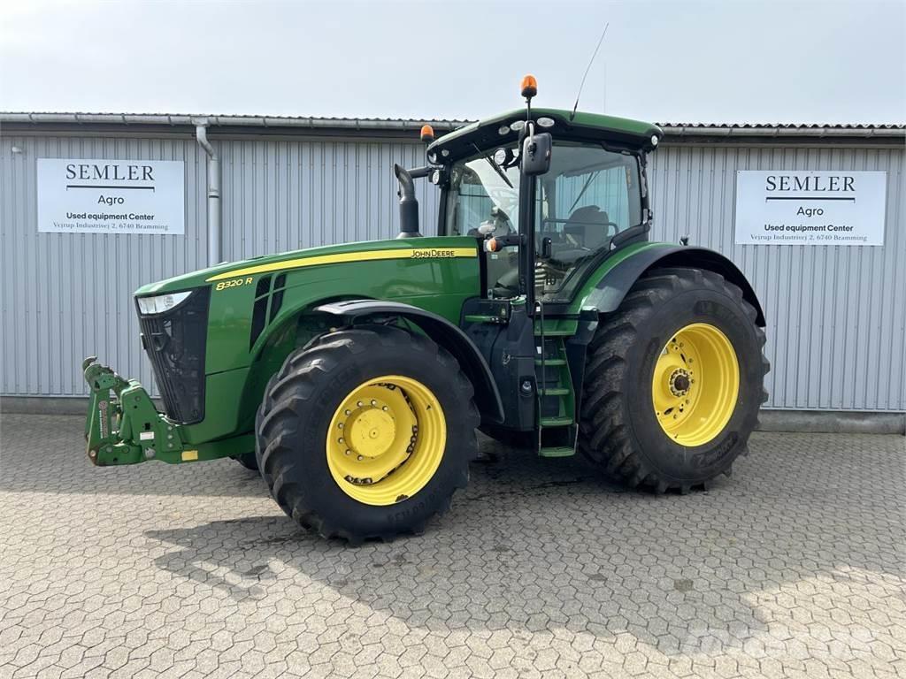 John Deere 8320R Traktorji