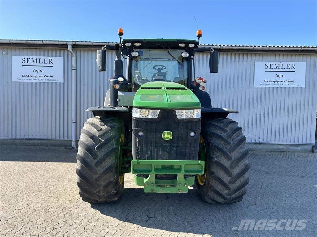 John Deere 8370R Traktorji