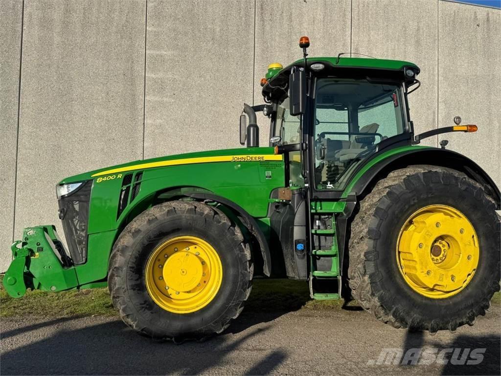John Deere 8400R Traktorji