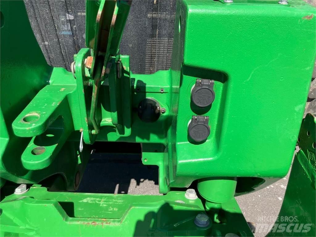 John Deere 8400R Traktorji