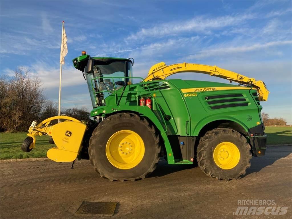 John Deere 8600I Kombajni za krmo