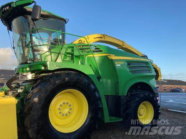 John Deere 8700 Kombajni za krmo