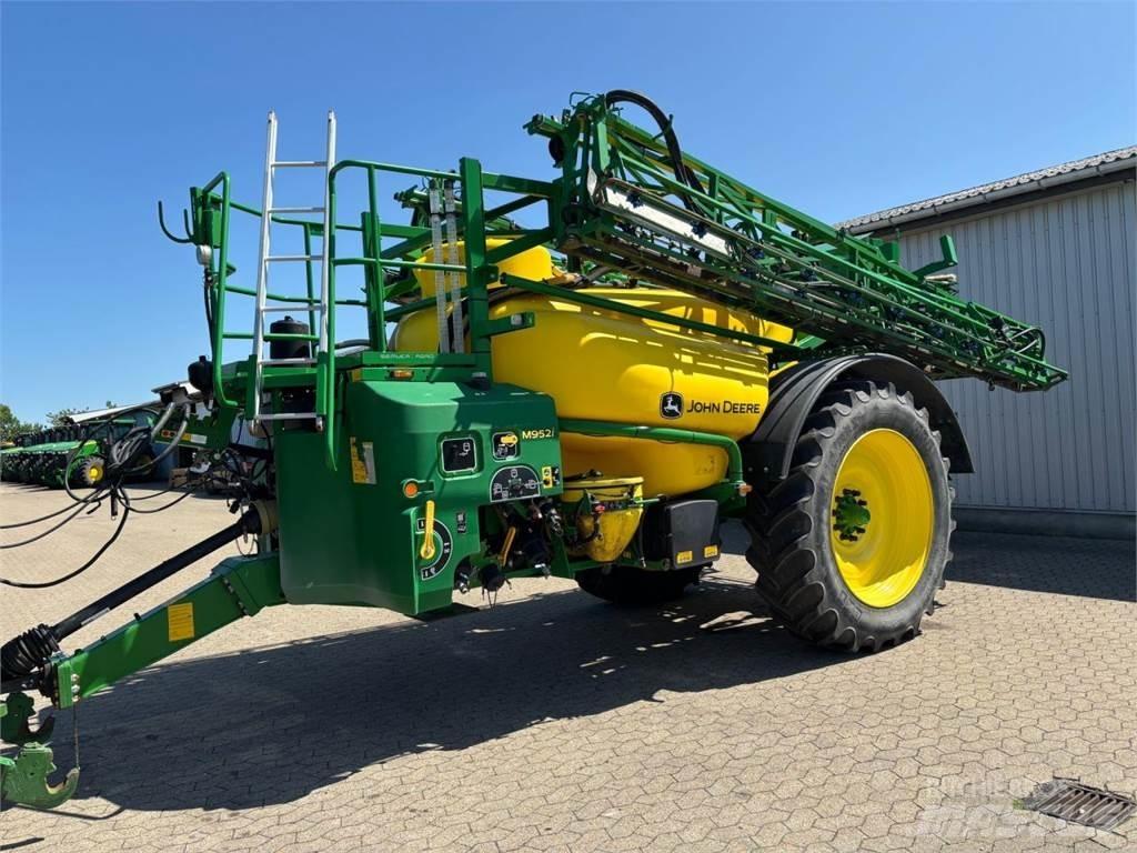 John Deere M952I Vlečne škropilnice