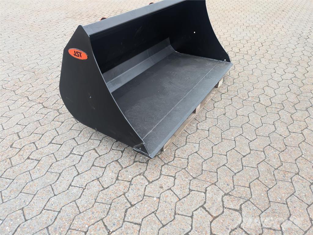 JST M SKOVL Druga oprema za traktorje