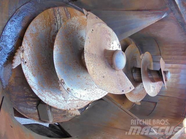 Kuhn 45 M3 Samonakladalke