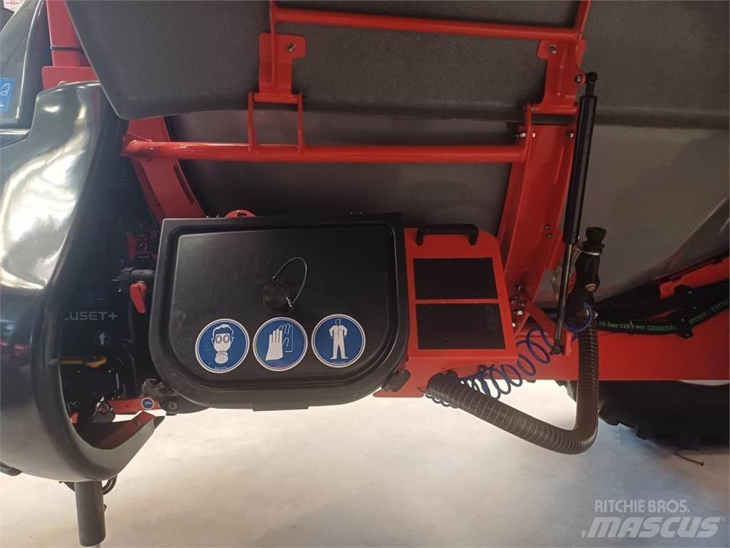 Kuhn METRIS 4102 Vlečne škropilnice