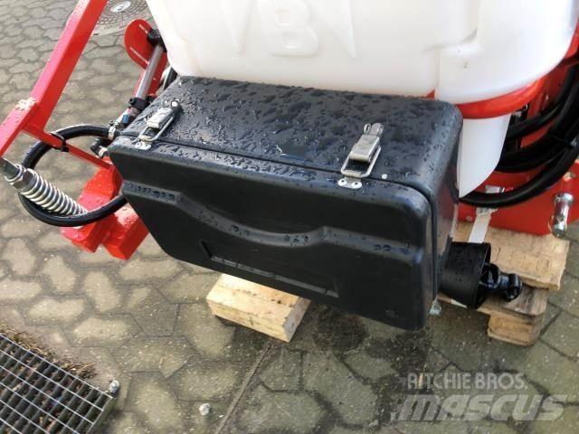 Kuhn P300 Nega okolice - drugo