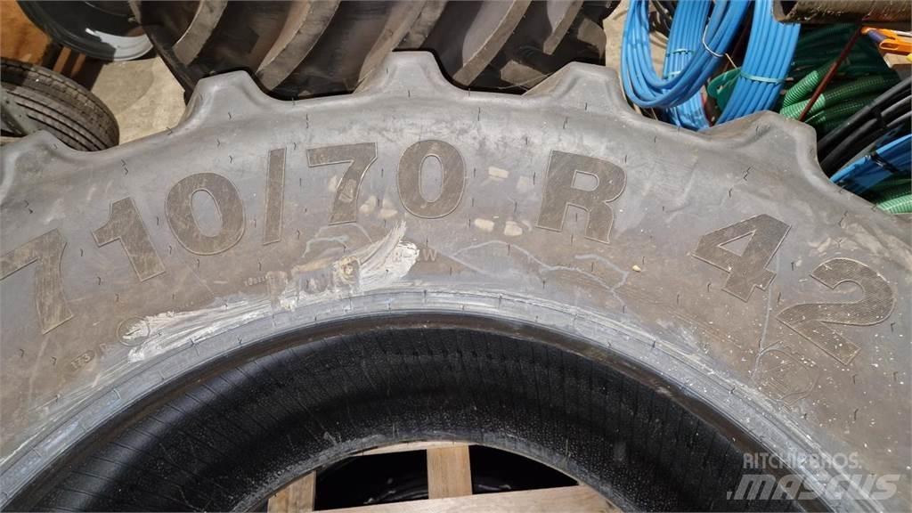 Mitas 710/70R42 Gume, kolesa in platišča