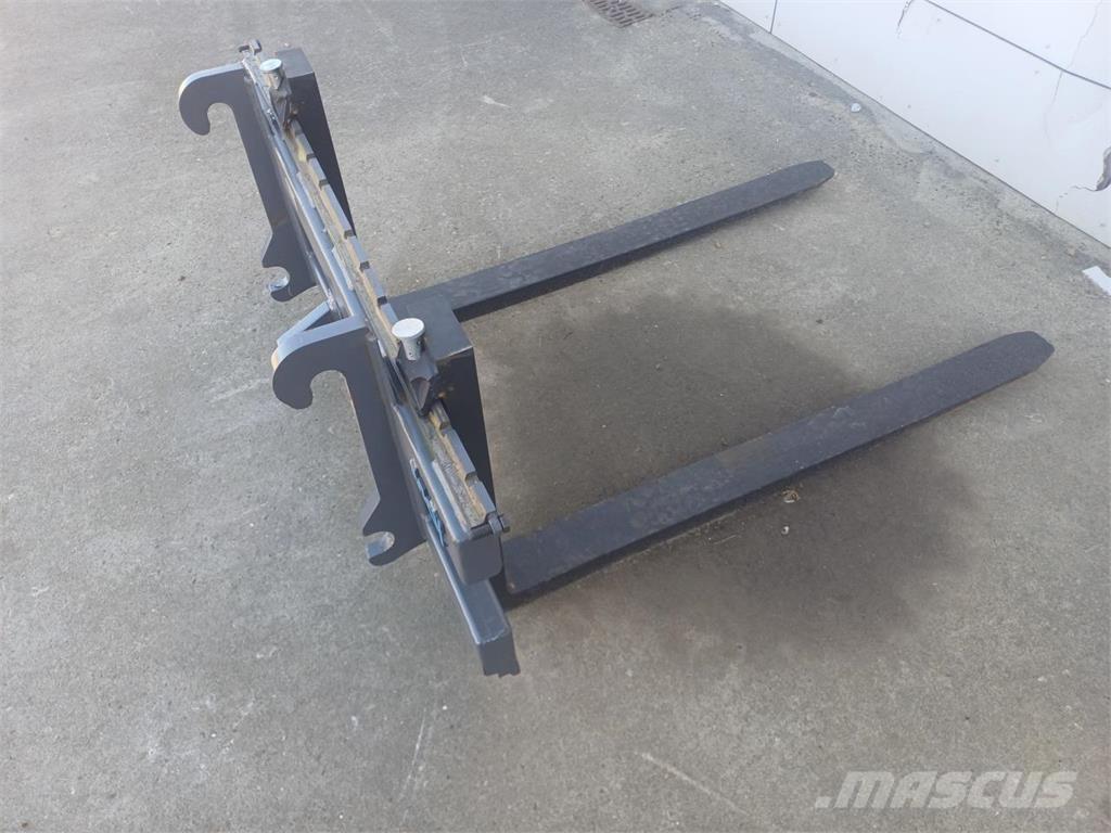 MO PALLEGAFFELSÆT Čelni nakladalci in kopači