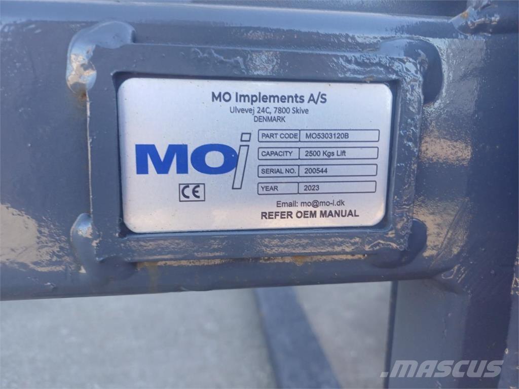 MO PALLEGAFFELSÆT Čelni nakladalci in kopači