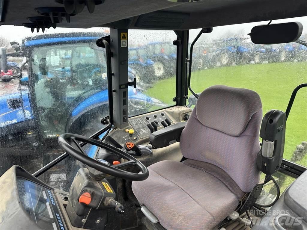 New Holland TM165 Traktorji