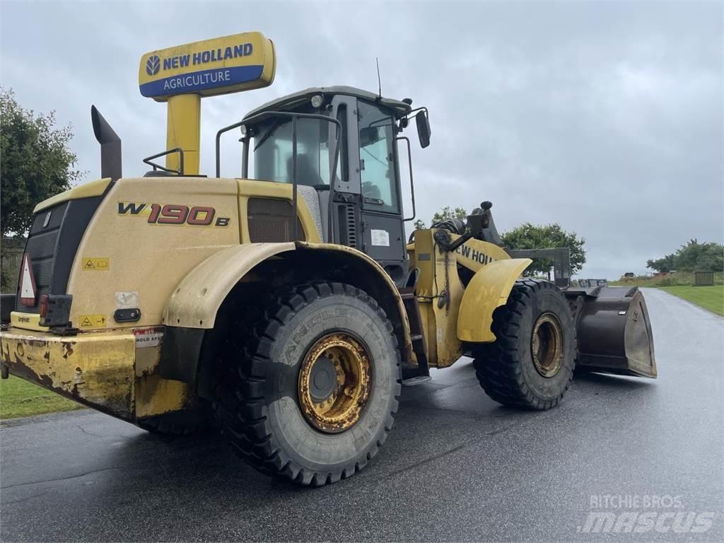 New Holland W190B Kolesni nakladalci