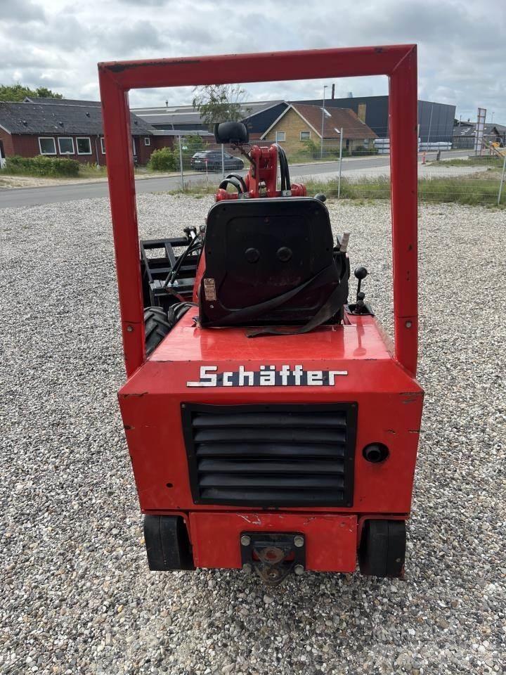 Schäffer 217 Mini nakladalci