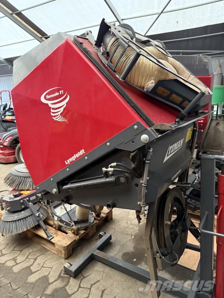 Timan FSA 12000 Vozila za prevoz delovne opreme