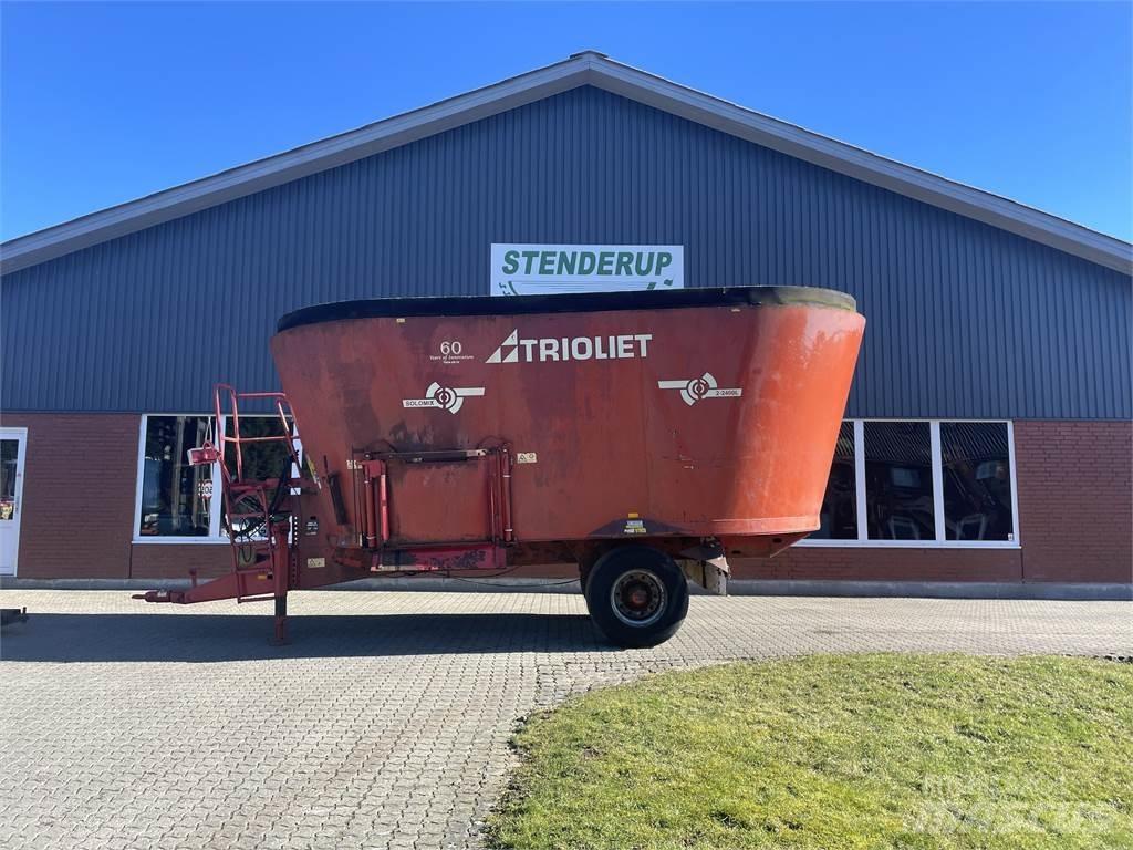 Trioliet 2400 L Samonakladalke