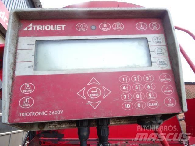 Trioliet 3000-3 Samonakladalke