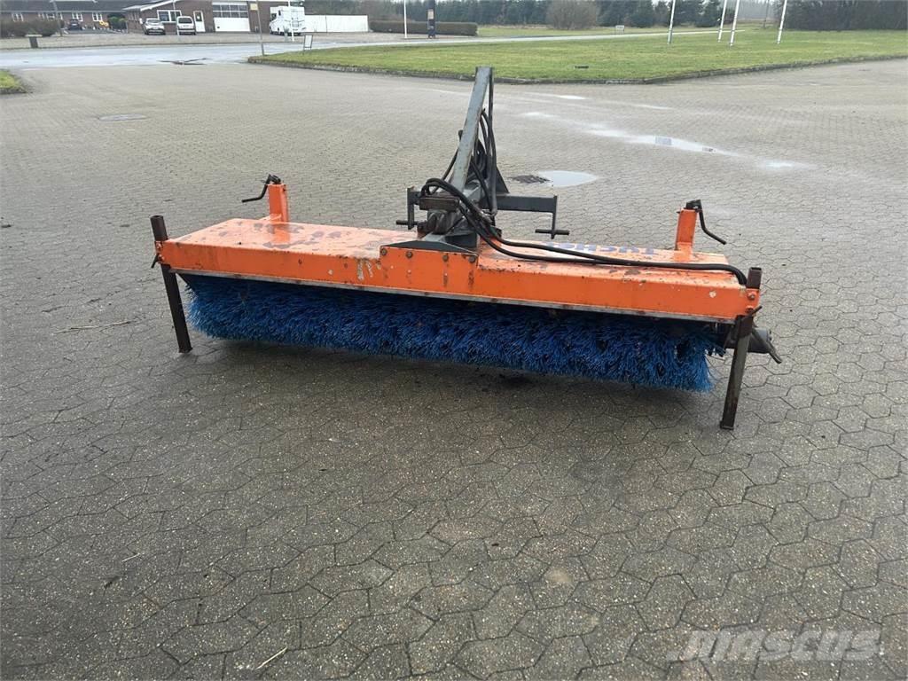 Tuchel 230/520 Metle