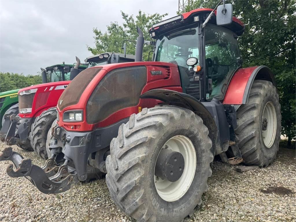 Valtra S262 Traktorji