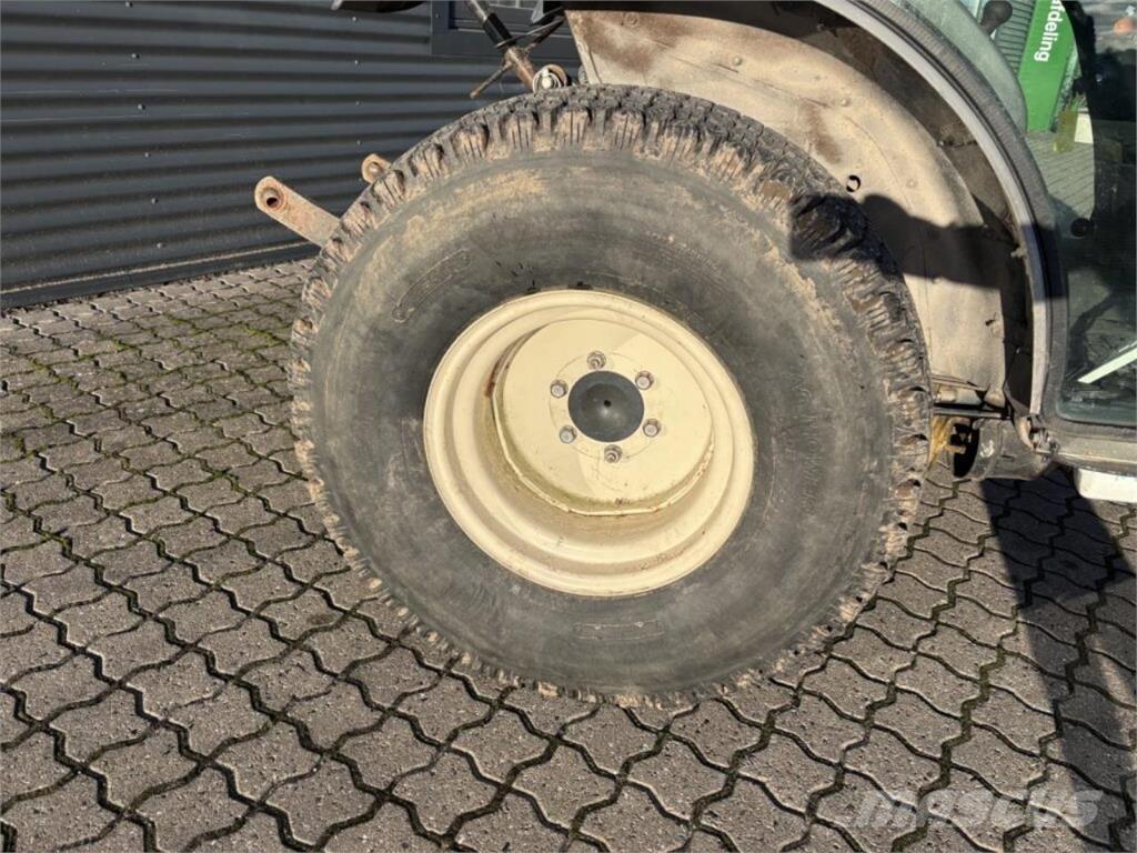 Yanmar EF-235 Manjši traktorji