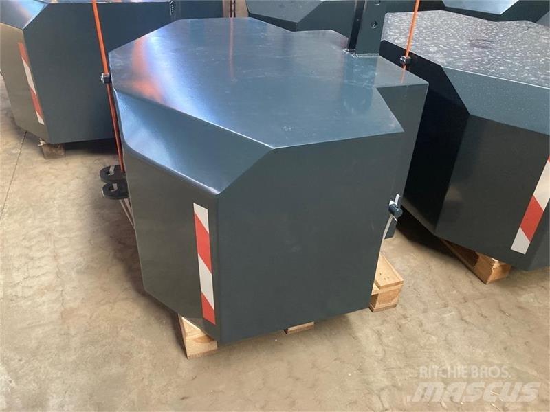  - - -  1800 KG Sprednje uteži