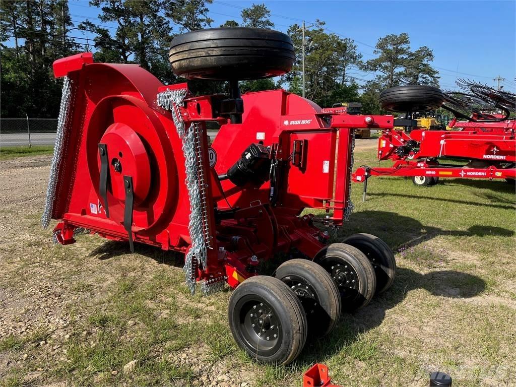 Bush Hog 2815 Rezač za bale, oprema za rezanje in odvijanje bal