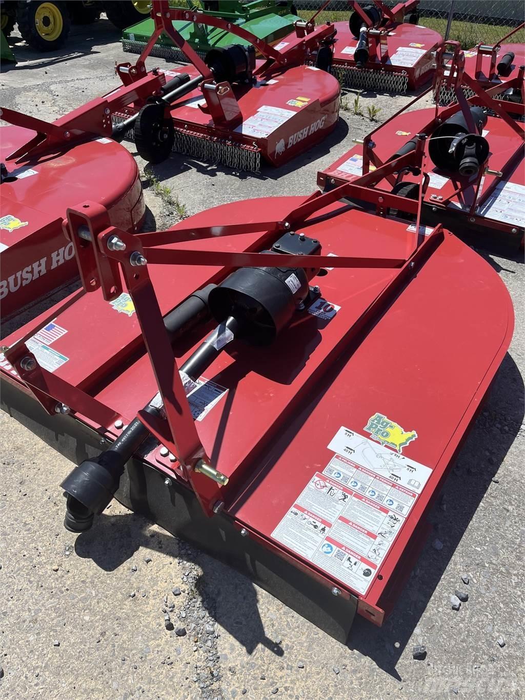 Bush Hog BH115 Rezač za bale, oprema za rezanje in odvijanje bal