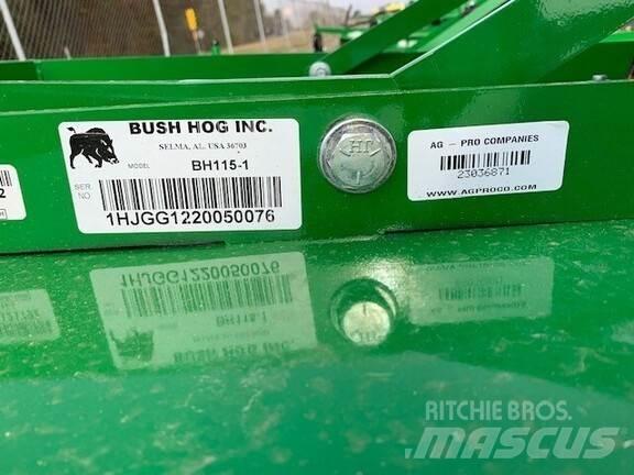Bush Hog BH115 Rezač za bale, oprema za rezanje in odvijanje bal