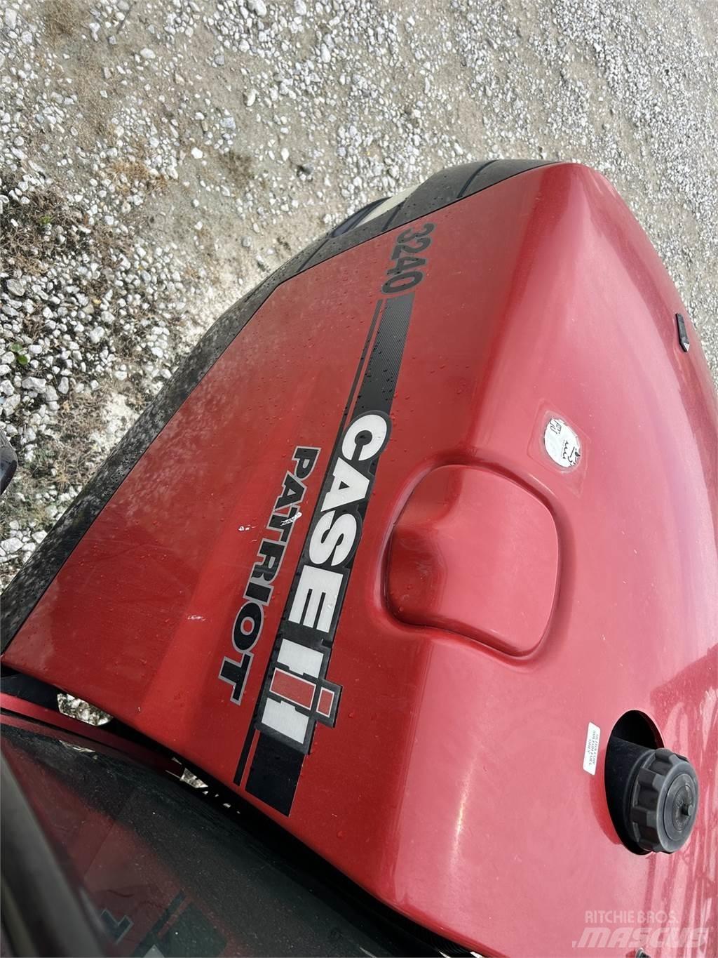 Case IH 3240 Vlečne škropilnice