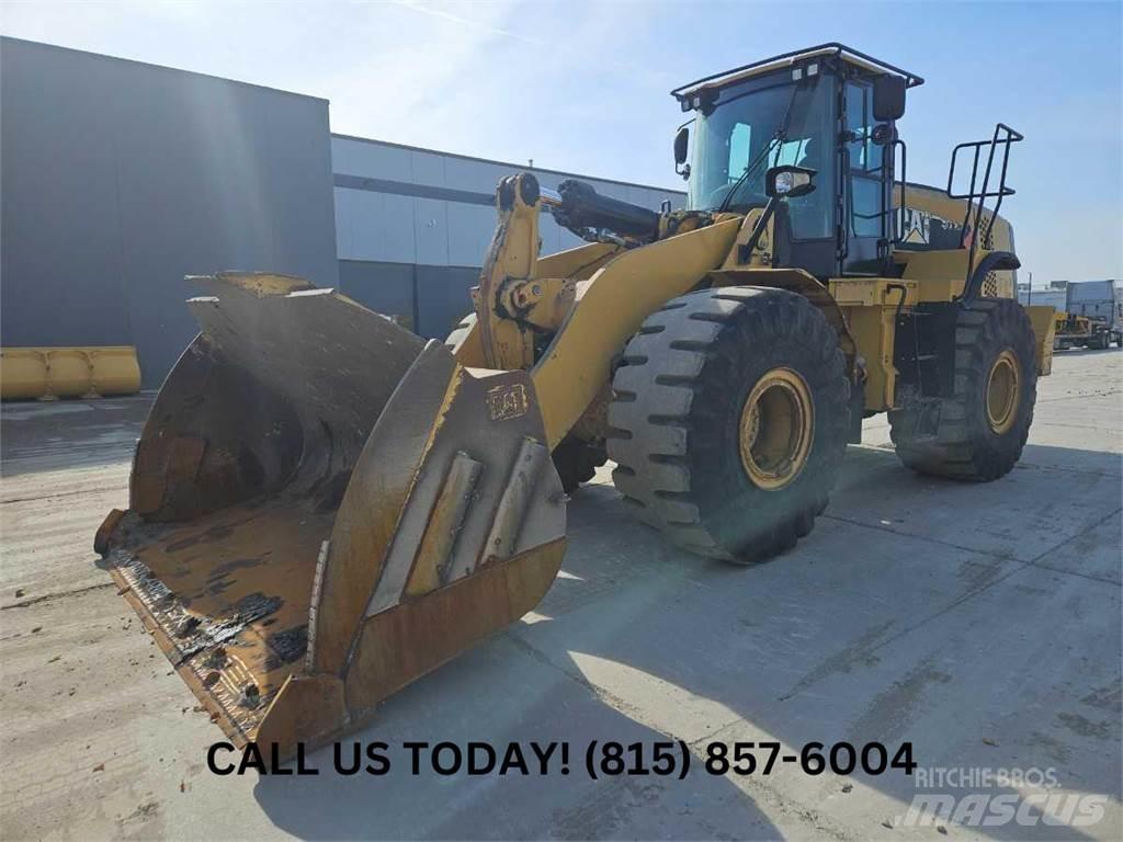 CAT 972K Kolesni nakladalci