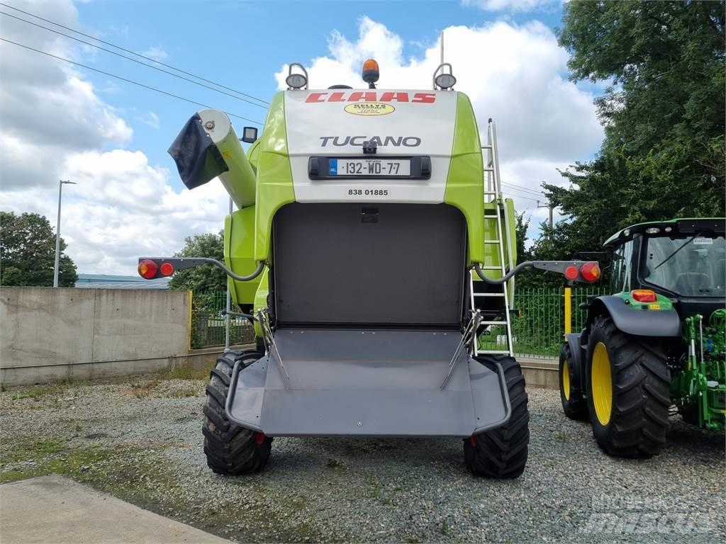 CLAAS 430 Tucano Kombajni