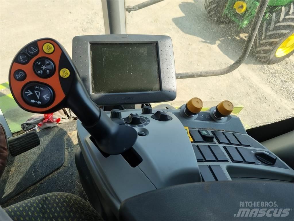 CLAAS 430 Tucano Kombajni