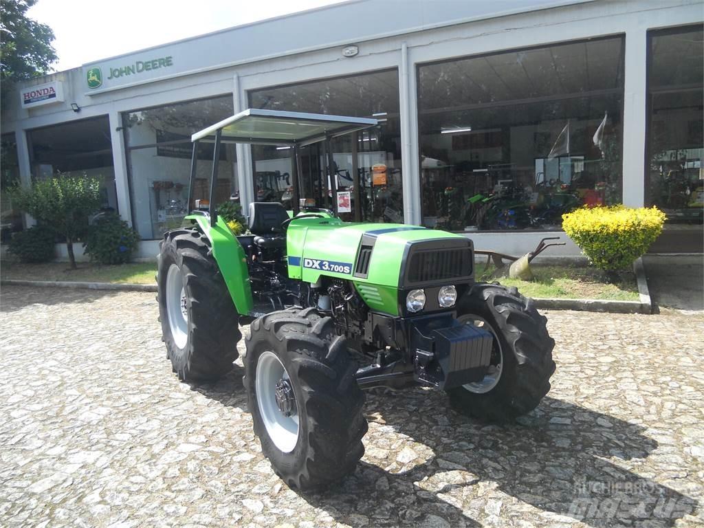 Deutz DX3700 Traktorji