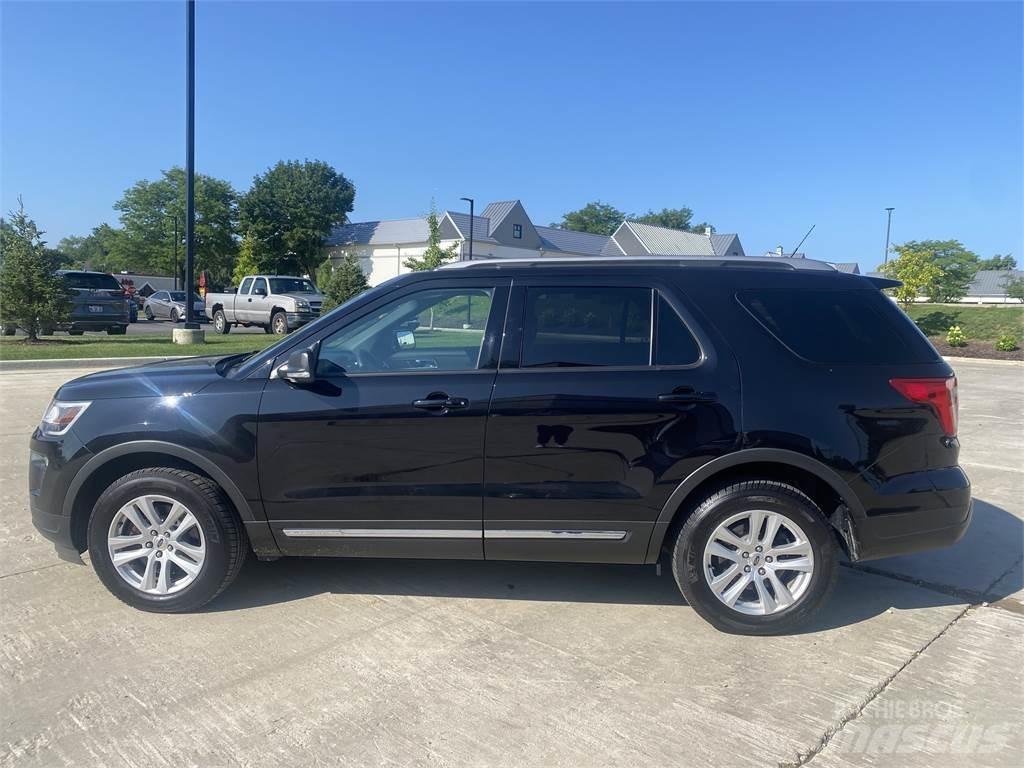 Ford EXPLORER Drugi deli