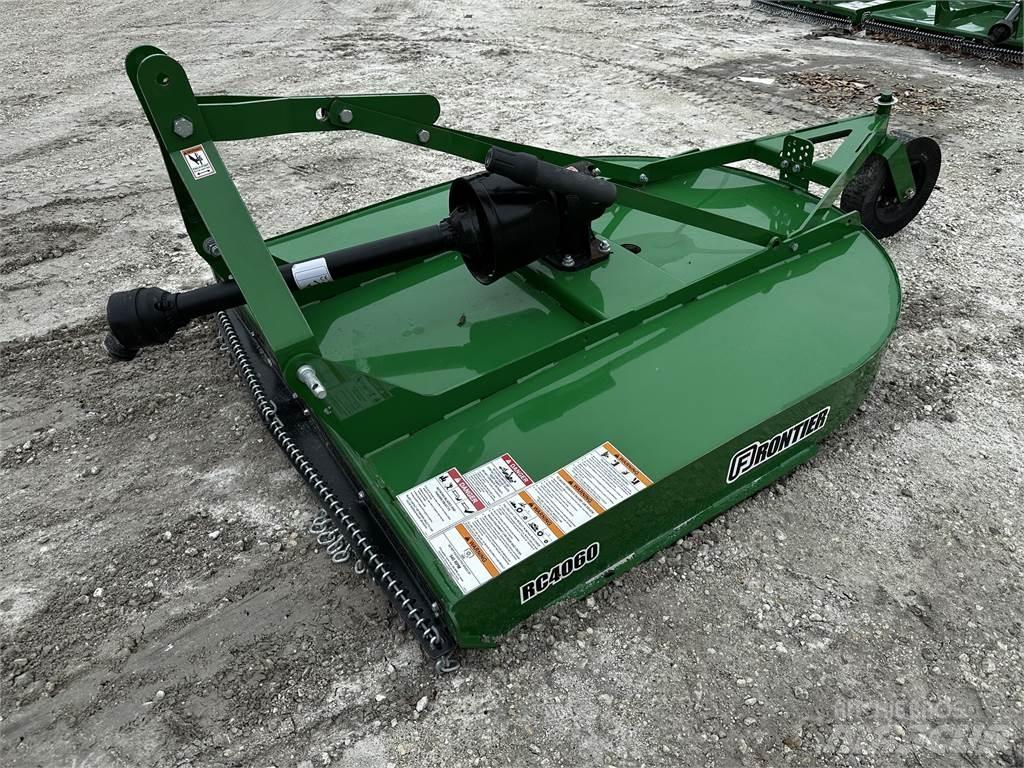 Frontier RC4060 Rezač za bale, oprema za rezanje in odvijanje bal
