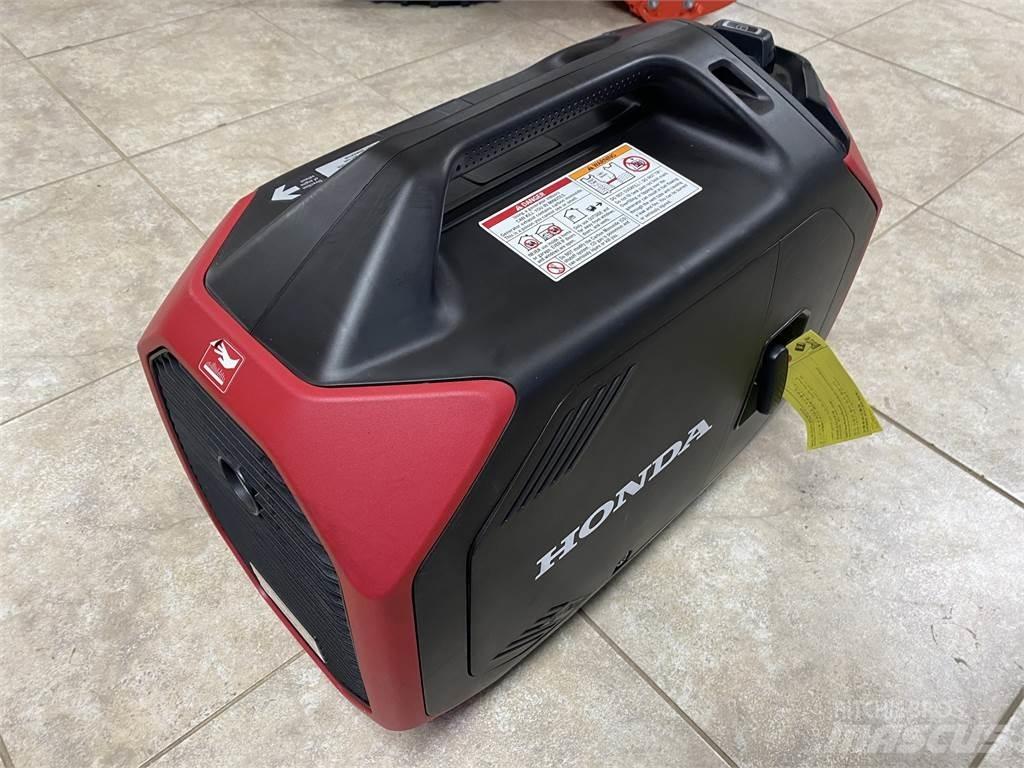 Honda EU3200I Svetlobni stolpi