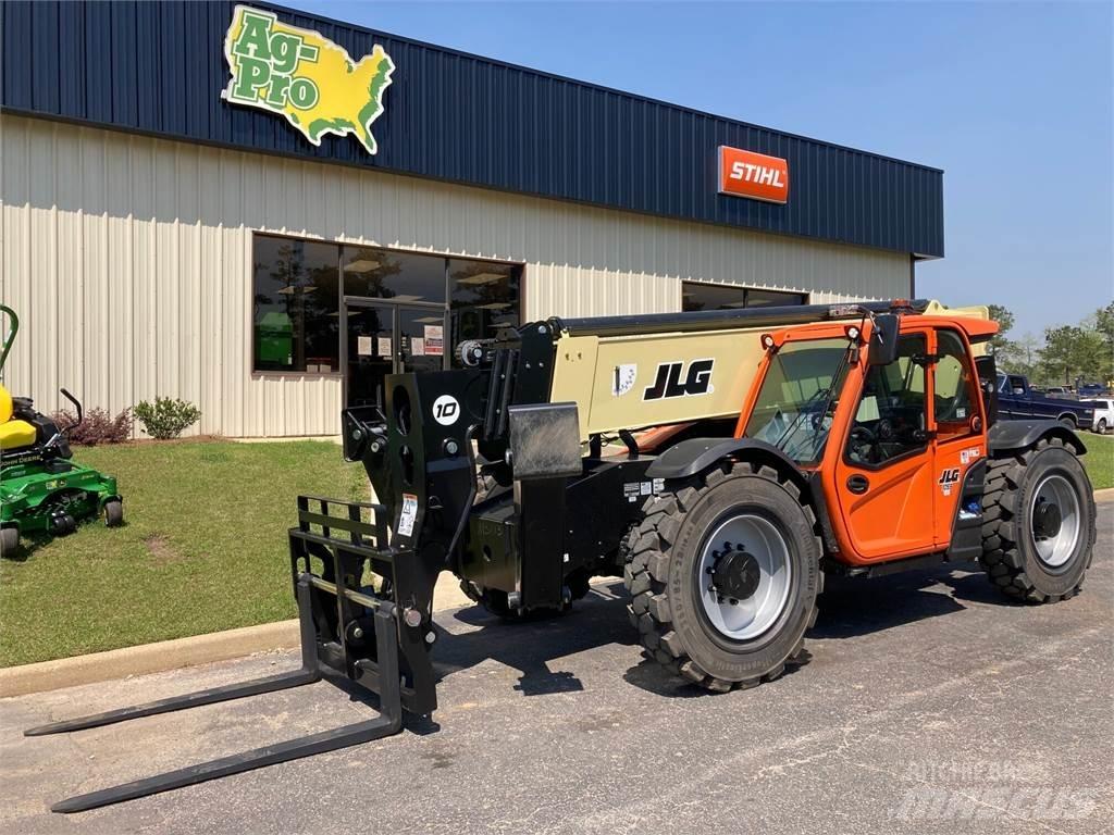 JLG 1055 Teleskopski viličarji