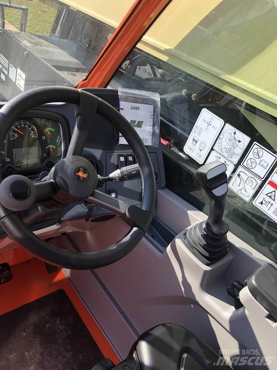 JLG 1255 Teleskopski viličarji
