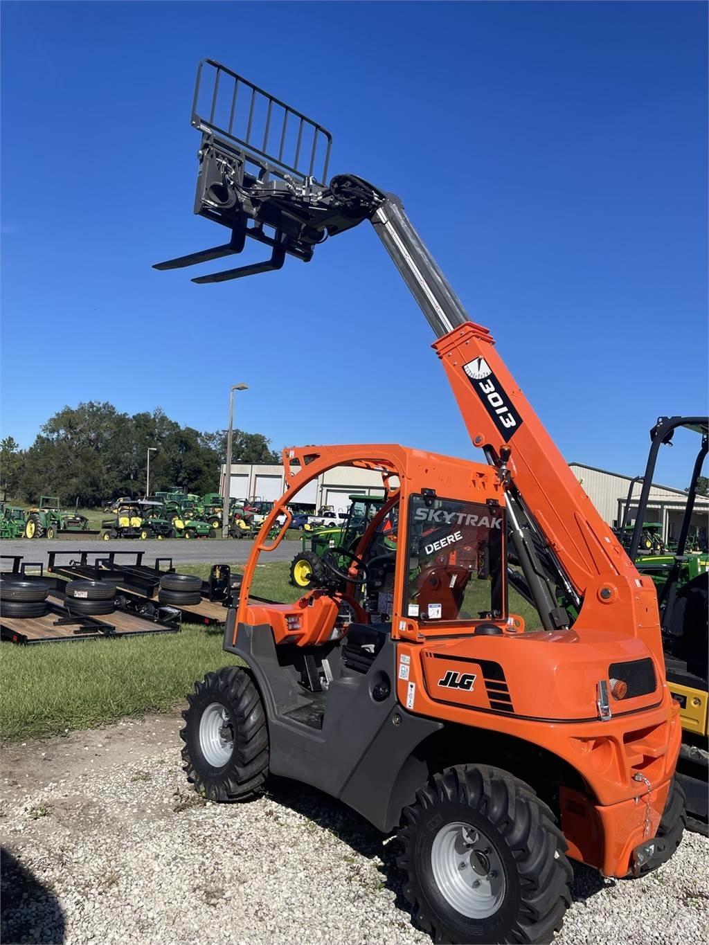 JLG 3013 Teleskopski viličarji