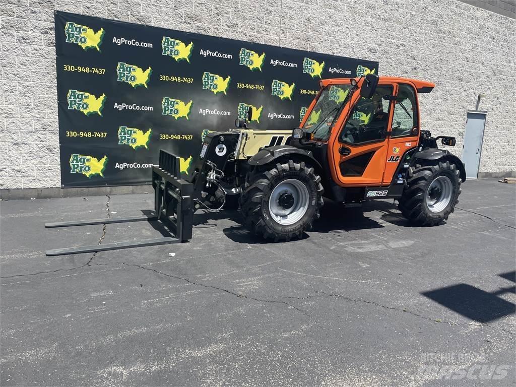 JLG 925 Teleskopski viličarji