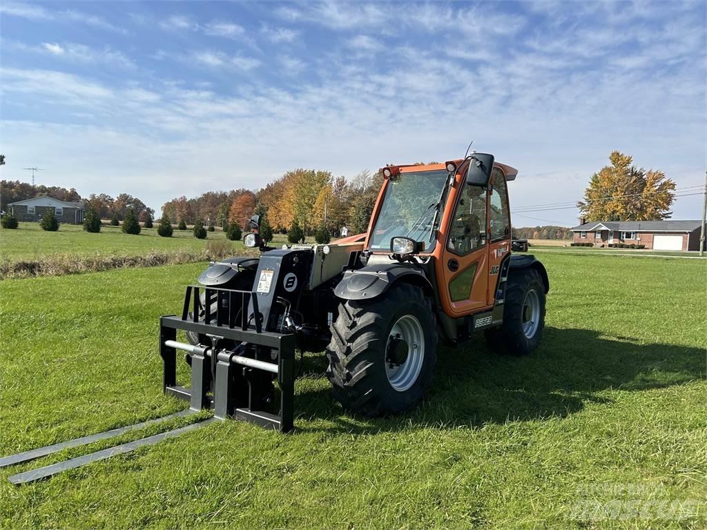 JLG AG823 Teleskopski viličarji