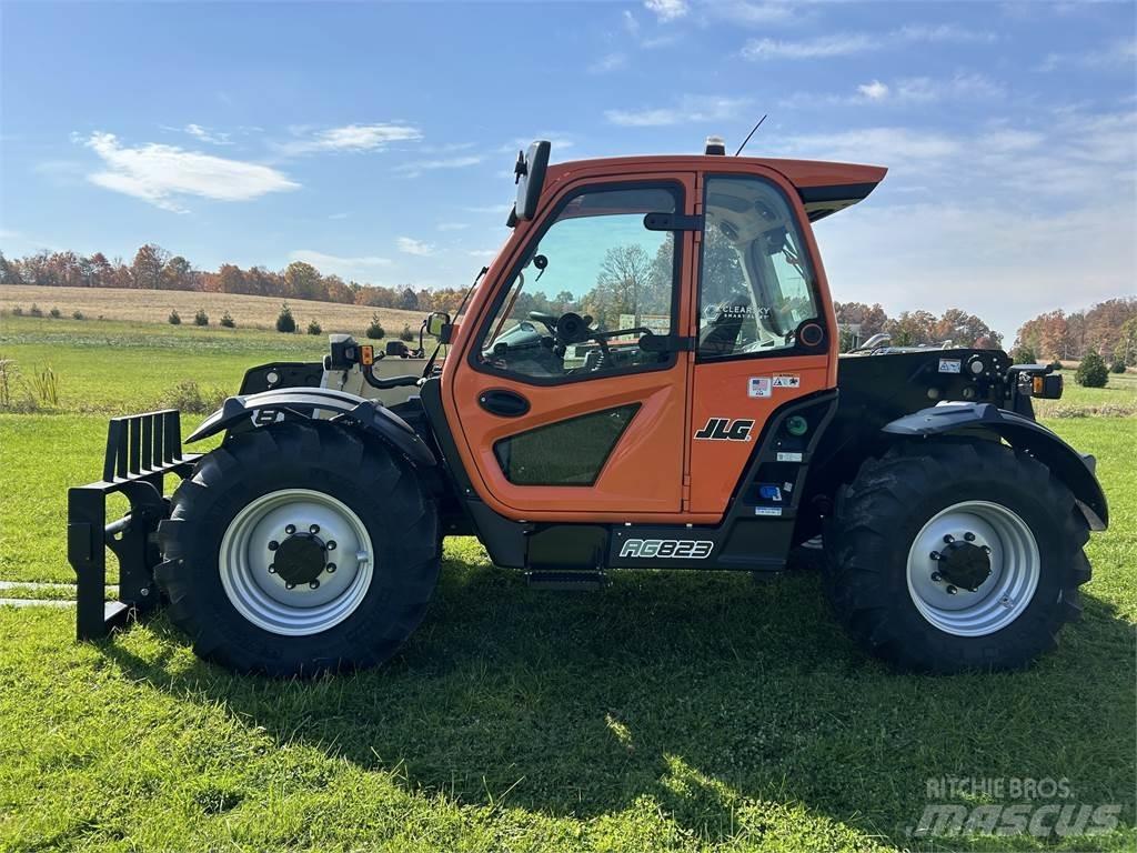 JLG AG823 Teleskopski viličarji