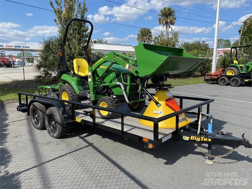 John Deere 1023E Manjši traktorji