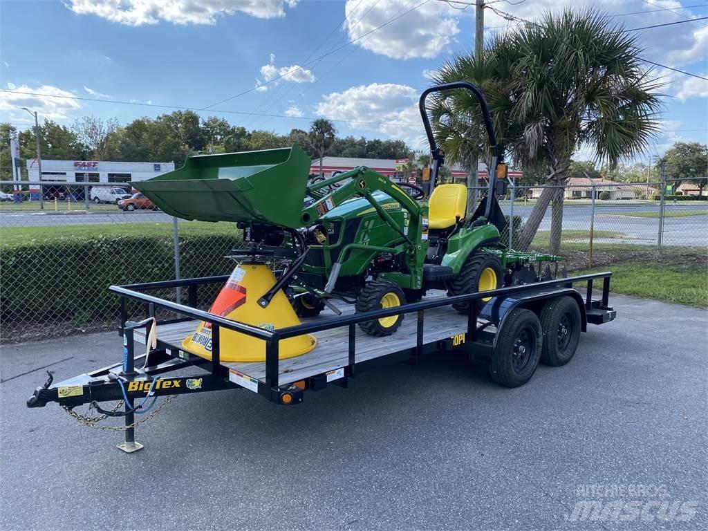 John Deere 1023E Manjši traktorji