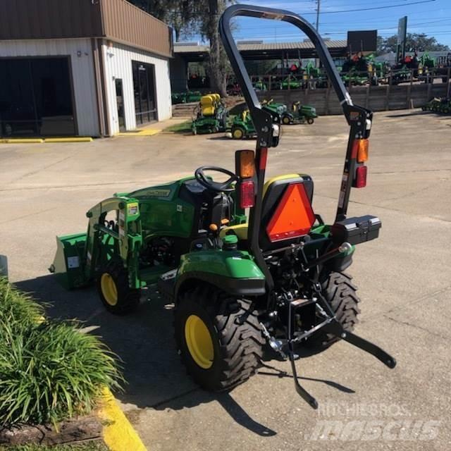 John Deere 1023E Manjši traktorji
