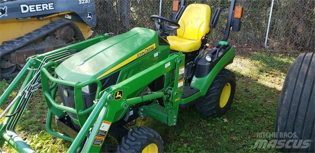 John Deere 1023E Manjši traktorji