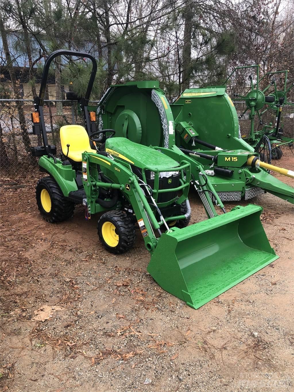 John Deere 1023E Manjši traktorji