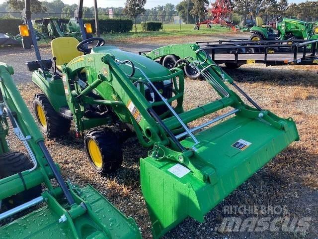 John Deere 1023E Manjši traktorji