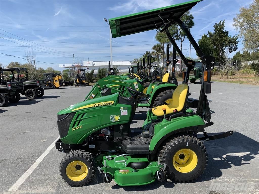 John Deere 1023E Manjši traktorji